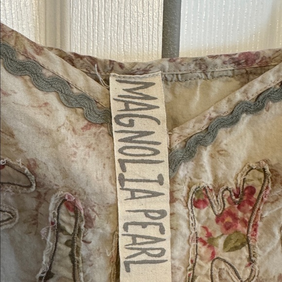 Magnolia Pearl Oeuvre Slip - Sisters - Picture 2 of 8